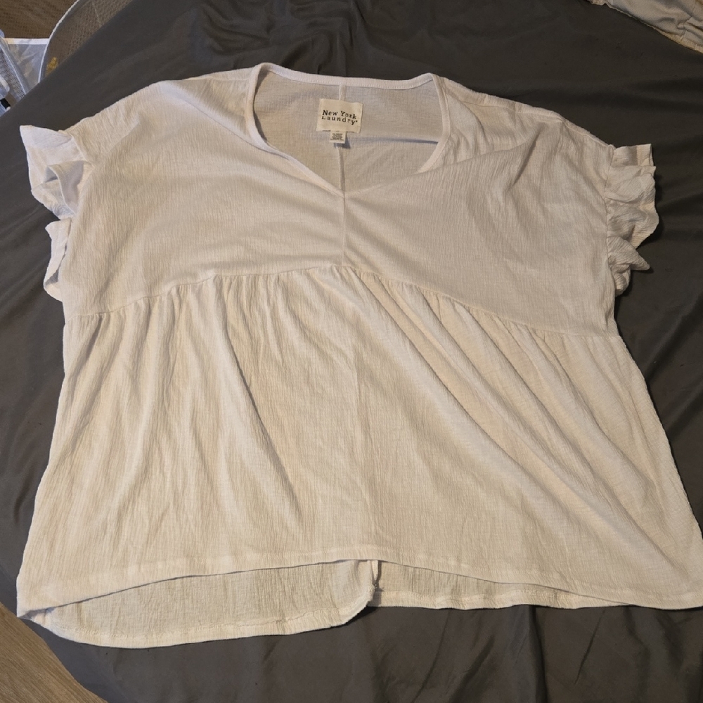 3x New York Laundry White Top